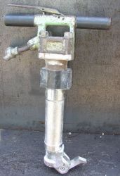 Breaker, Air 30lb (Sullair MPB-30A)