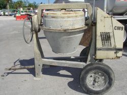 Mixer, Concrete 9 cu. ft. (Ingersoll Rand CM990H 0784)