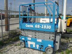 Lift, Scissor 19' Electric (Genie GS1930 1093 )
