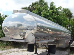 Fuel Trailer, 8000 Gallons Diesel pump system (Polar) UNIT # FT9K-5981