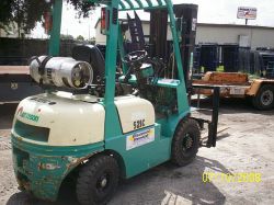 Forklift, Straight-Mast, 5000 lb. (Artison 521C)