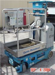 Aerial Work Platform, GR-15 (Genie #1214)